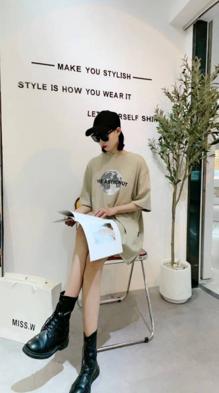 李茹-河南省·郑州市·管城回族区-快手-买家秀 上镜会p图 身高167 体重100  喜欢服装 可以短视频带货