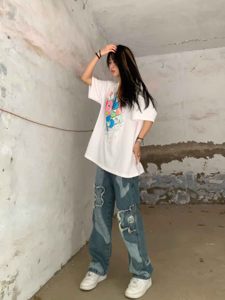 Eliauk.-河南省·商丘市·睢阳区--做寄拍 送拍 出图速度快 质量高 分享穿搭 主接类型服装 美瞳(服装类型不接泳装 可接风格 辣妹 潮牌 日系 jk制服 y2k 暗黑   美瞳类型只接小直径 有品牌保障的 三无不接