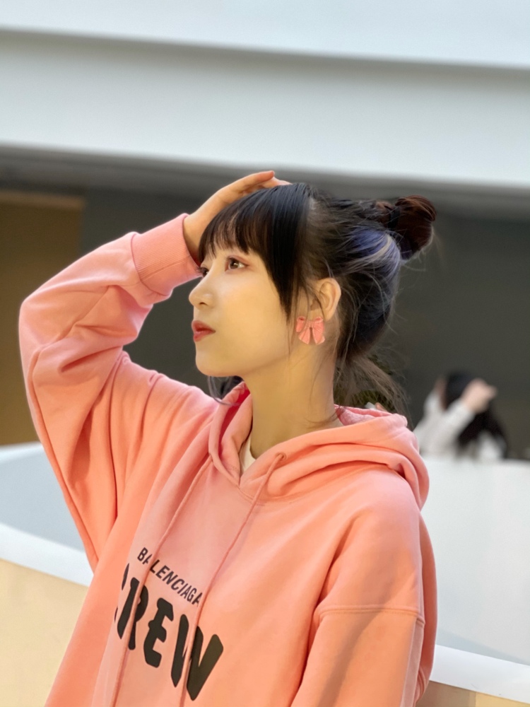 心动-上海市·上海市·杨浦区-微博 *** 抖音-身高162 体重89斤 可以接各种衣服寄拍，帽子，耳饰，卖家秀，探店打卡等，合作也可以~
会拍照会修图，没毛病返图快
微博粉丝2800➕，***粉丝200➕