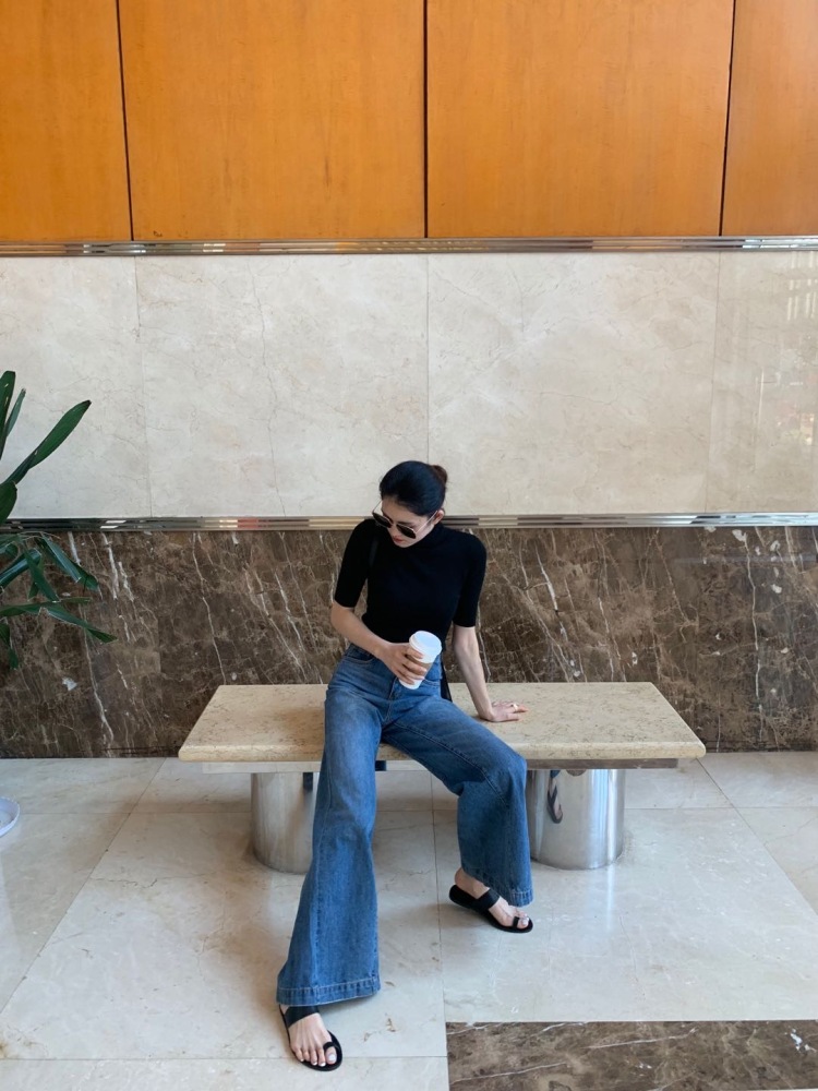 single🍃-贵州省·黔东南苗族侗族自治州·麻江县-抖音，***-做过小众品牌模特，喜欢对镜自拍，身高168，体重在94斤，驾驭任何风格
