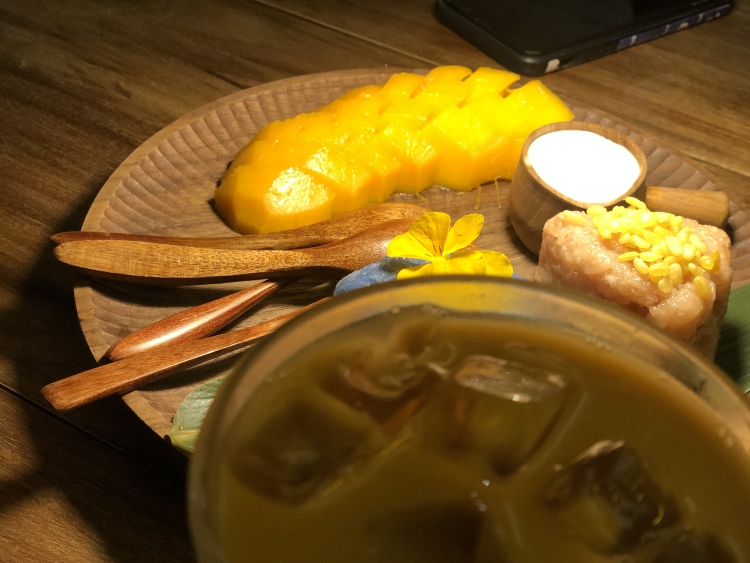 欢欢子🍊-浙江省·宁波市·鄞州区--买家秀、探店打卡、开箱测评种草、直播带货
身高160，体重110，胸围89、腰围66、臀围102，年龄24，会拍照，会p图，打算接下来减肥塑形