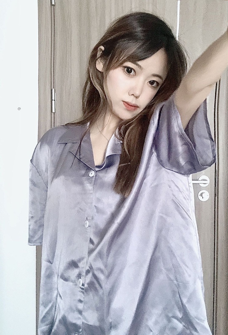 小乌云-浙江省·杭州市·余杭区-抖音-做电商行业
大学期间有做过寄拍模特经验
业余模特
身高170,体重48公斤,面容姣好
可长期合作