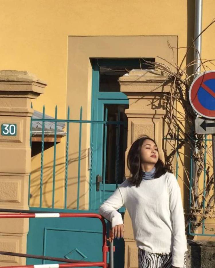 Kate🤸-云南省·德宏傣族景颇族自治州·瑞丽市--156 学生 体重45
黑皮 有特色 可以接受不同风格  
接服装类寄拍 其他的也可商量
