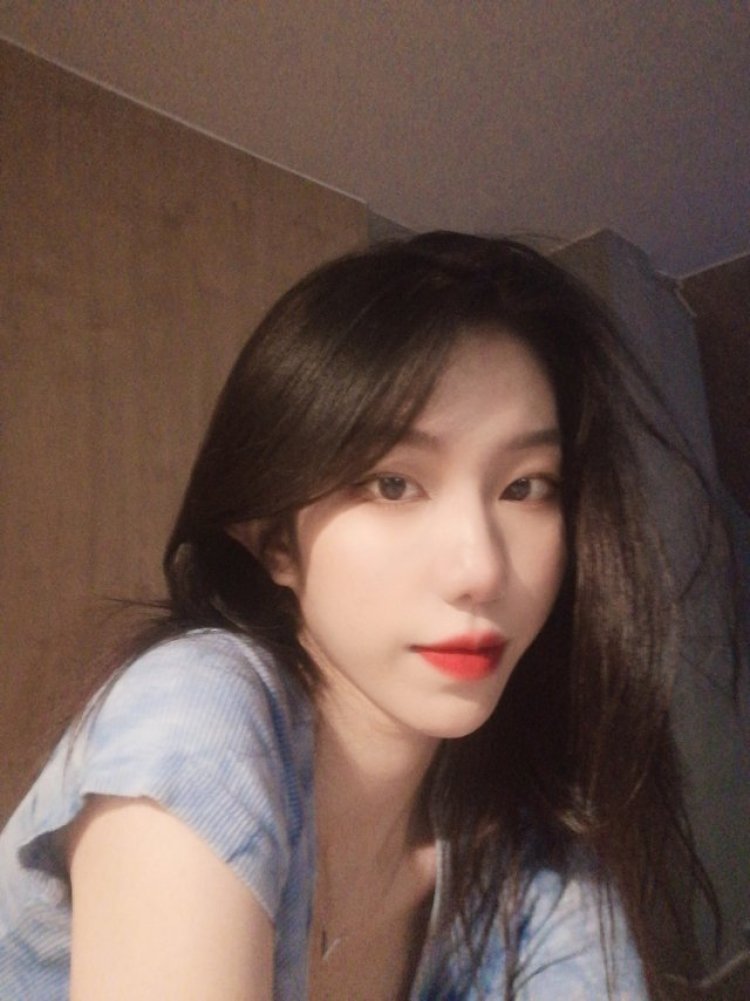 🐈-广东省·湛江市·赤坎区-抖音 -170cm 50kg 颜值身材审美在线 p图小能手 啥都能谈 合作态度好 出图速度快质量高
