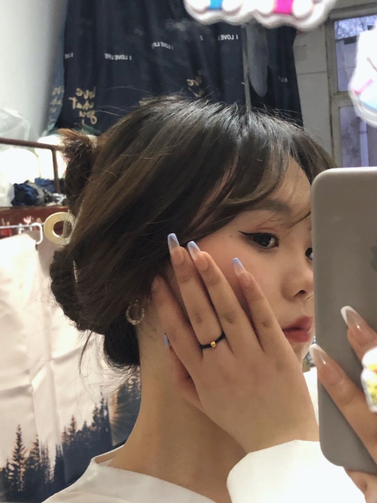 Mi Manchi-河南省·许昌市·襄城县-快手-可以尝试各种风格（不接受暴露的）
淘宝 拼多多都可以
化妆品 护肤品 衣服都可以摆拍