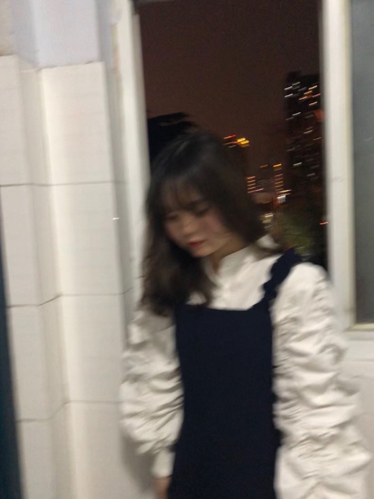 Mi Manchi-河南省·许昌市·襄城县-快手-可以尝试各种风格（不接受暴露的）
淘宝 拼多多都可以
化妆品 护肤品 衣服都可以摆拍