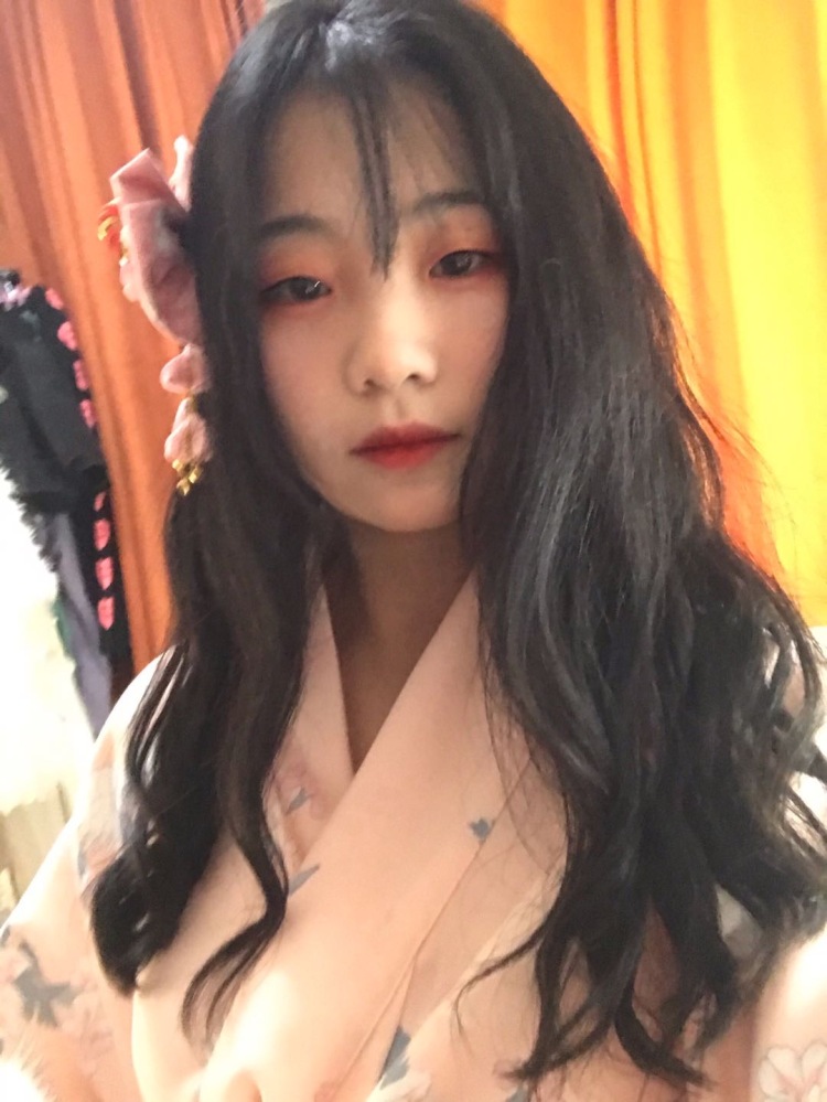 04.09-河南省·开封市·鼓楼区-快手 抖音 ***-我是舞蹈生目前上高中,18岁
体重95
身高163
tb买家秀,***日常分享
服装,首饰,美妆护肤产品
寄拍,送拍都可
会拍照,会p图