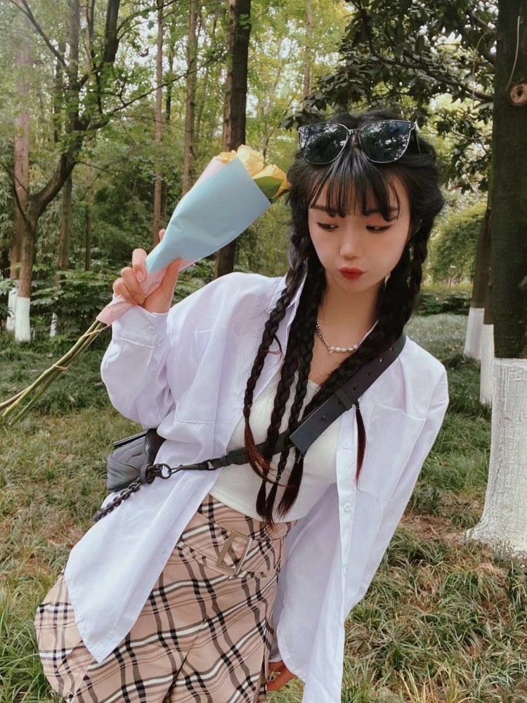蔓蔓在努力-四川省·绵阳市·涪城区-抖音-各位商家好!
接买家秀,寄拍,会p图,短视频带货,做个兼职 能长期合作!