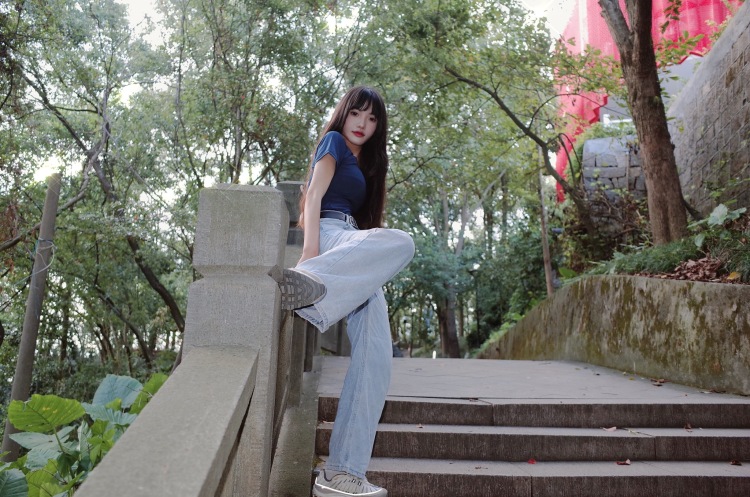 肉肉-福建省·漳州市·芗城区-抖音|快手|***-曾兼职过临时演员 拍摄的是咪咕阅读的宣传片。 身高164cm 体重90斤。
接网拍,会拍照会p图 不满意可重拍,风格可以可爱也可以御姐。