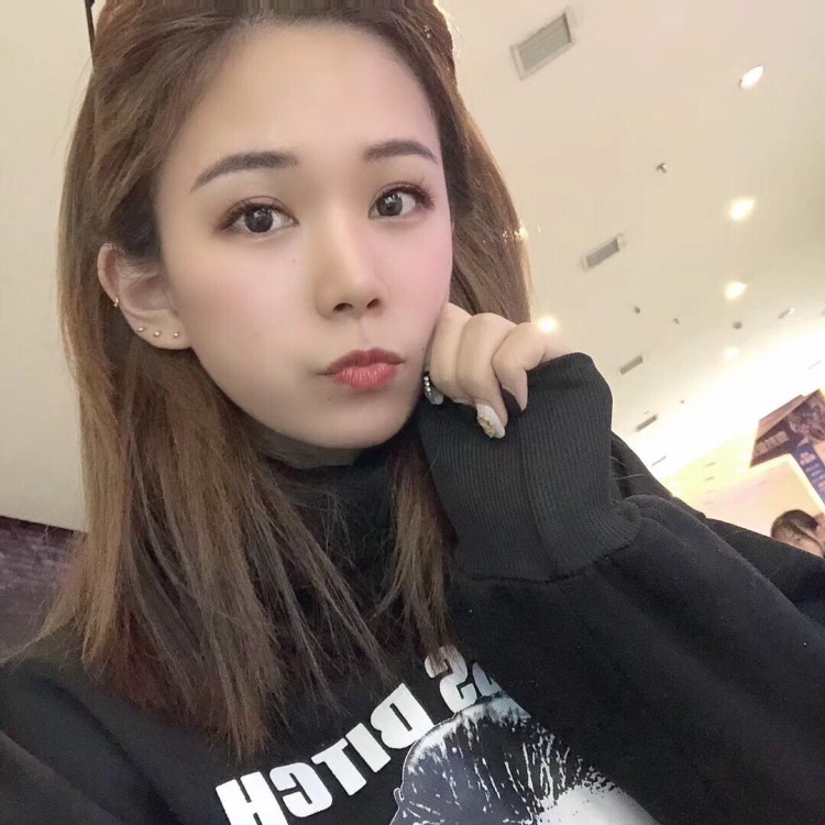 💋  吴阿蓉-广东省·广州市·越秀区-抖音-大家好!我是吴啊蓉
身高:170 体重:50
可以驾驭的风格有休闲风 潮牌风 甜美风等等…
会尽快的按要求出图 期待与你们的合作 谢谢