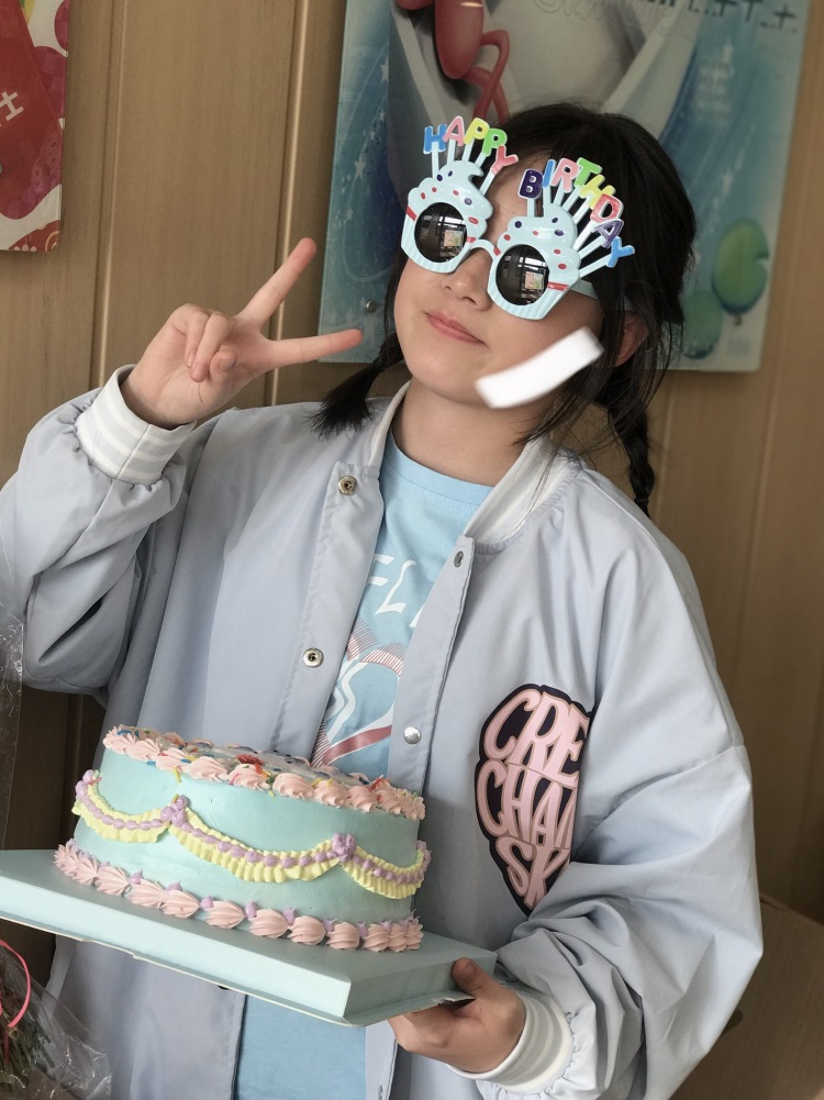 .-山西省·大同市·浑源县-快手-业余爱好是唱歌和拍照 15岁还在上学 身高156体重56  可接测评帮推广  可以长期合作 真诚的来