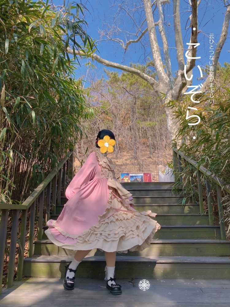 缸缸-山东省·青岛市·即墨区-快手，抖音-三坑沙雕少女在线接单，身高1.55，体重92斤，寄拍，网拍，来者不拒，会p图，可以拍视频，有设备，服装设计专业。