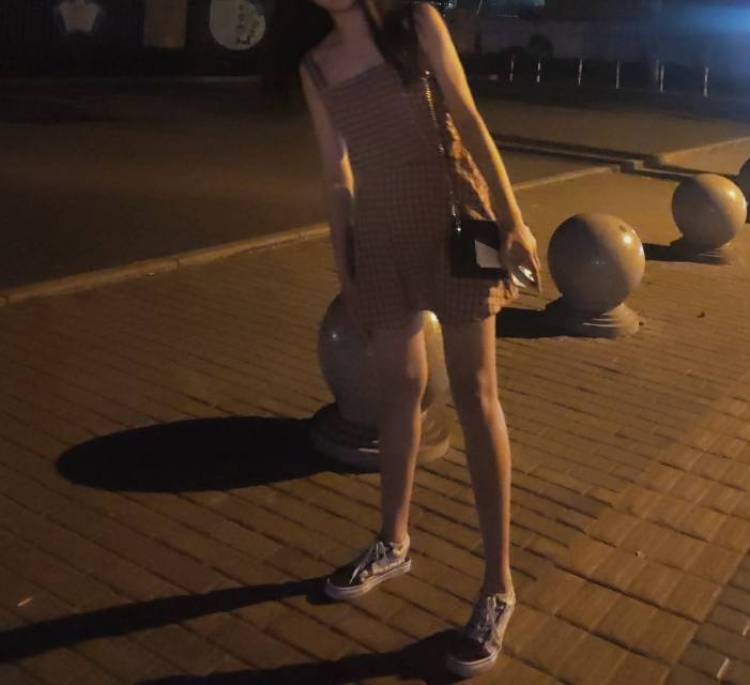 Aᴅᴏʀᴇ.-上海市·上海市·闵行区-抖音 ***-会p图会拍照  接淘宝晒单 淘宝测评加图片 ***推广 vx推广 身高174 体重108