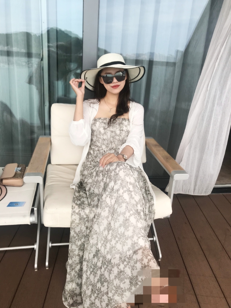 Ella-海南省·海口市·龙华区-抖音-蚊子呀！一枚线下平面模特
接寄拍 产品展示 线下平面模特  礼仪都可
身高166 体重104
自己会修图
新人小白 可商量都好说
艺名：蚊子
身份：带货
年龄：26
身高：166CM
体重：52KG
