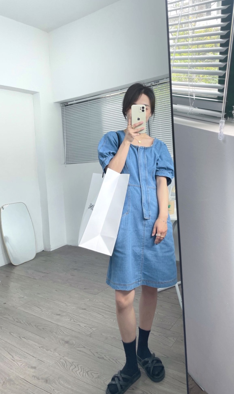叶静-浙江省·丽水市·龙泉市-抖音 ***-接网店寄拍 擅长服装搭配 韩系风 简约风
抖音视频推荐 开箱测试 ***种草