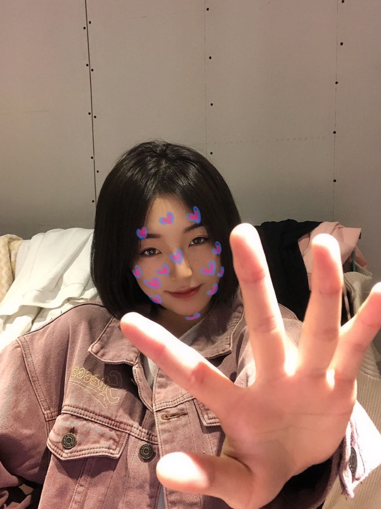 开心最重要。-黑龙江省·哈尔滨市·道里区-快手 ***-学过舞蹈 可寄拍送拍 出图快 买家秀短视频都可。各种风格都能驾驭 老板们快快快