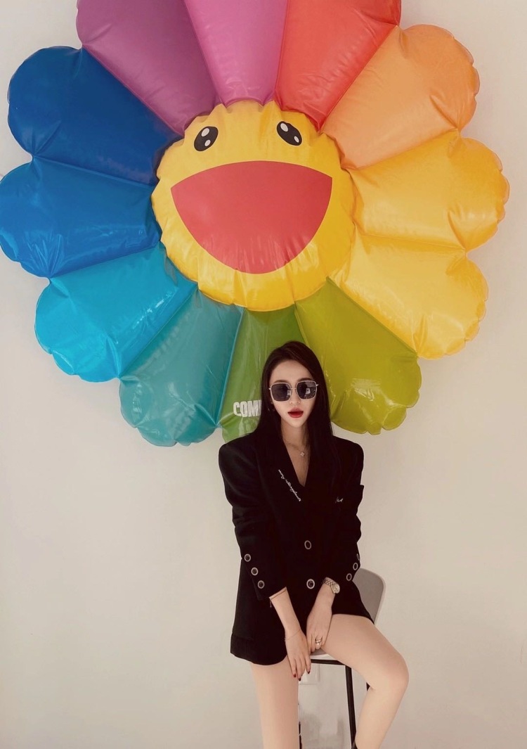 李坤🥑-黑龙江省·哈尔滨市·南岗区--会拍照 修图 出片快 接寄拍 脾气好 不矫情不事多 希望长期合作