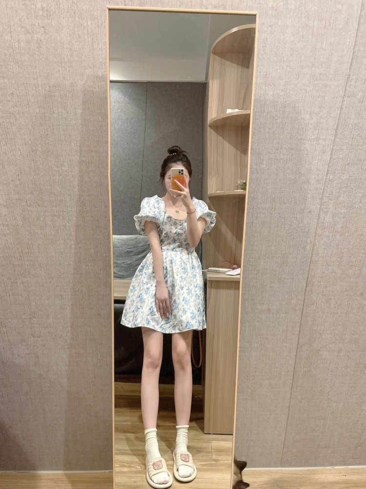 2YaJ1e-浙江省·宁波市·鄞州区--喜欢服装 会搭配 身材153cm 体重41kg 适合娇小型 爱拍照 会p图 有寄拍经验