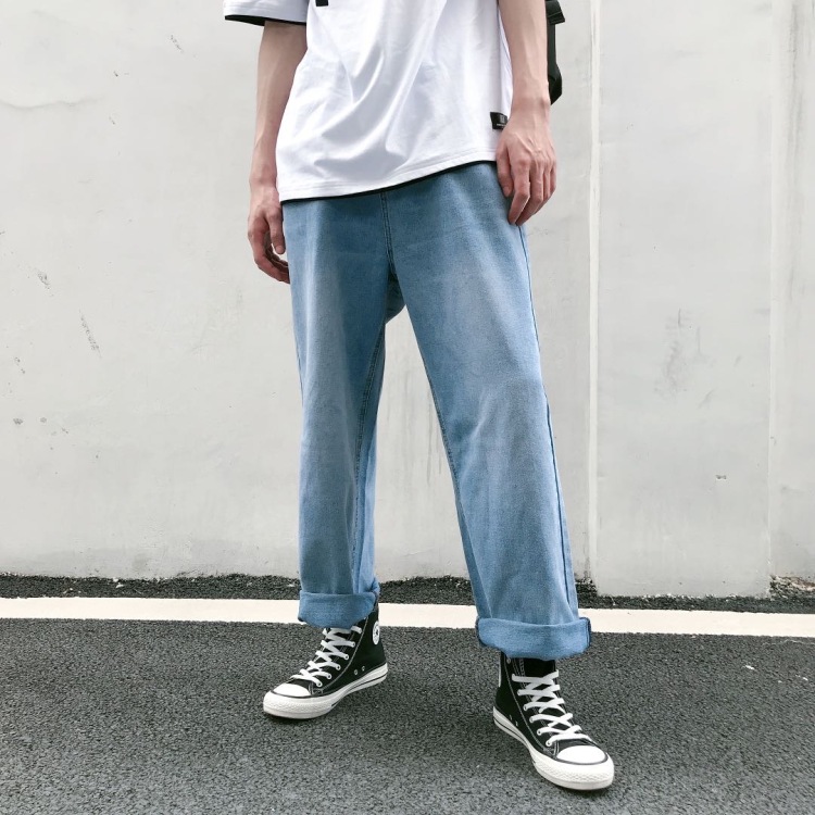 圆-广东省·广州市·海珠区-一直播-大家好~甲方商家爸爸们好~
我身高185 128斤的男孩 平时有时候会帮朋友店铺拍拍版之类的 全网粉丝大概在4w+ 所有商品我都可以接 只要您需要 任何细节都可以提出的 我是一个做任何事都特别认真的人