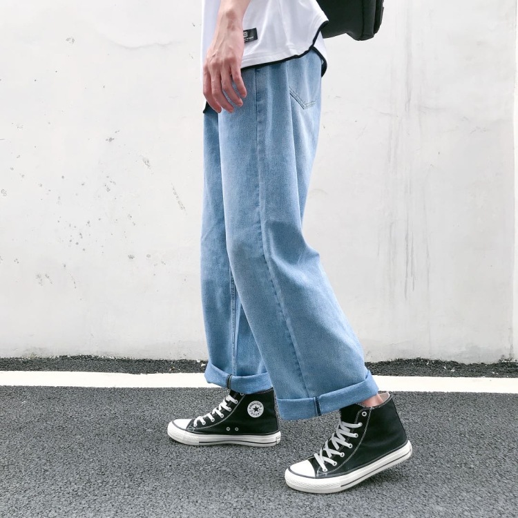 圆-广东省·广州市·海珠区-一直播-大家好~甲方商家爸爸们好~
我身高185 128斤的男孩 平时有时候会帮朋友店铺拍拍版之类的 全网粉丝大概在4w+ 所有商品我都可以接 只要您需要 任何细节都可以提出的 我是一个做任何事都特别认真的人