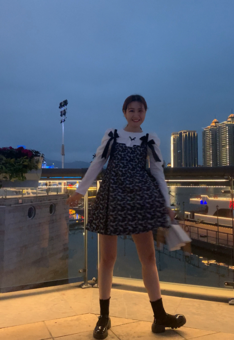 Zlayt-福建省·福州市·闽侯县-抖音|微博|-会跳舞 会拍照 会修图 喜欢搭配衣服 参加过大学生服装大赛 喜欢拍照📷