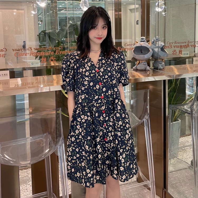 o-o-浙江省·湖州市·南浔区--接寄拍 衣服包包饰品等 主图详情买家秀可以商量议价哦 长期合作也行