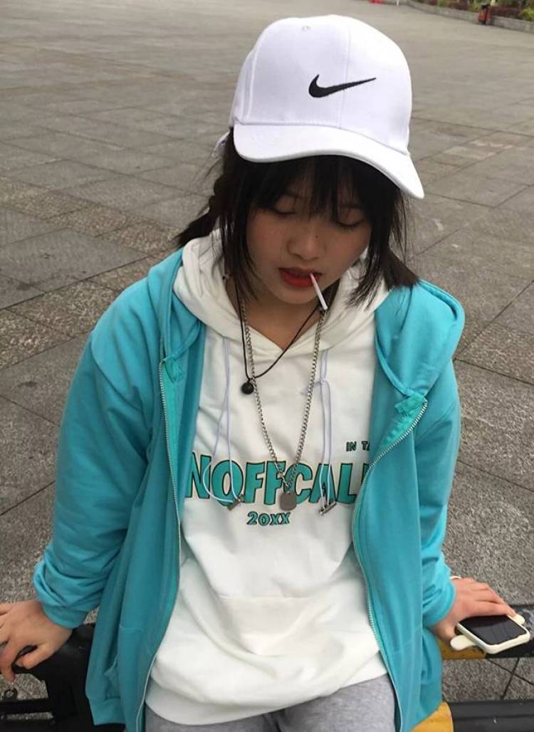 太阳妈妈-湖南省·湘西土家族苗族自治州·吉首市-快手-快手粉丝1万+
接受女装寄拍推广
可反馈
可以衣服试穿
接受多种风格
希望长期合作商家联系我