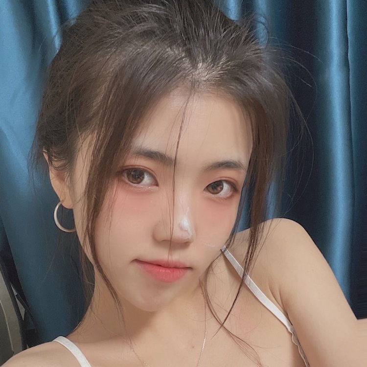 R.-广东省·东莞市·虎门镇-抖音 微博 ***-接网拍寄拍 详情页拍摄 探店等。设计专业,喜欢拍照,打卡网红餐厅并且会修图剪视频