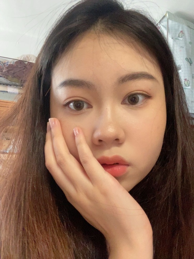 小雯几-江西省·南昌市·南昌县--162.97平易近人好说话，可接单买家秀，寄拍，风格不限甜美御姐都能驾驭.