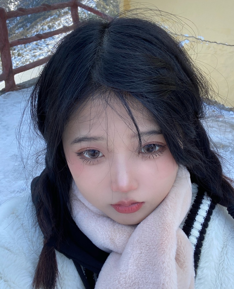Moonblessu-四川省·成都市·彭州市--接寄拍,买家秀,产品不限,照片内容风格不限,淘宝逛逛种草,微博推广