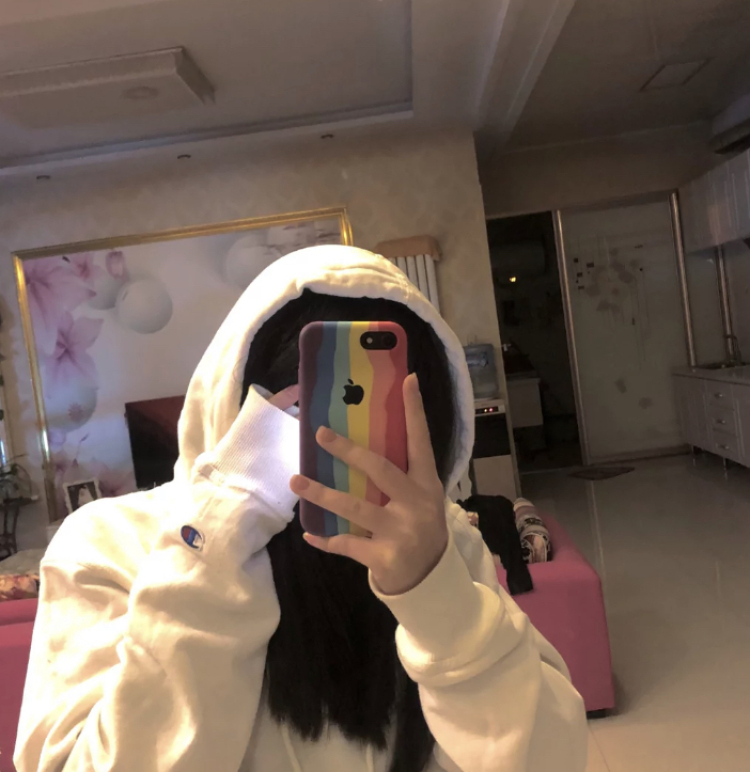 .-山西省·大同市·浑源县-快手-是个学生党哦 会化妆 会批图 平时喜欢拍照 态度好 接寄拍或送拍 也可以帮忙种草带货 开箱测评 可以长期合作 15岁 身高156 体重56