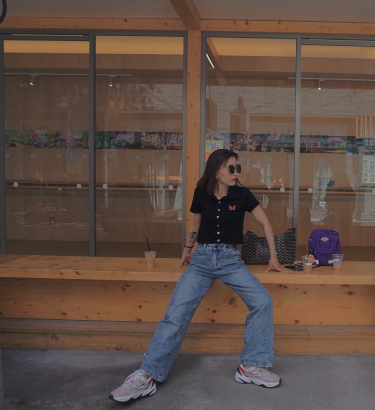 马叶--重庆市·重庆市·九龙坡区-微博-新手入门 可接饰品 衣服等
可免费 身高160cm 体重44kg
可甜可咸的单眼皮妹儿