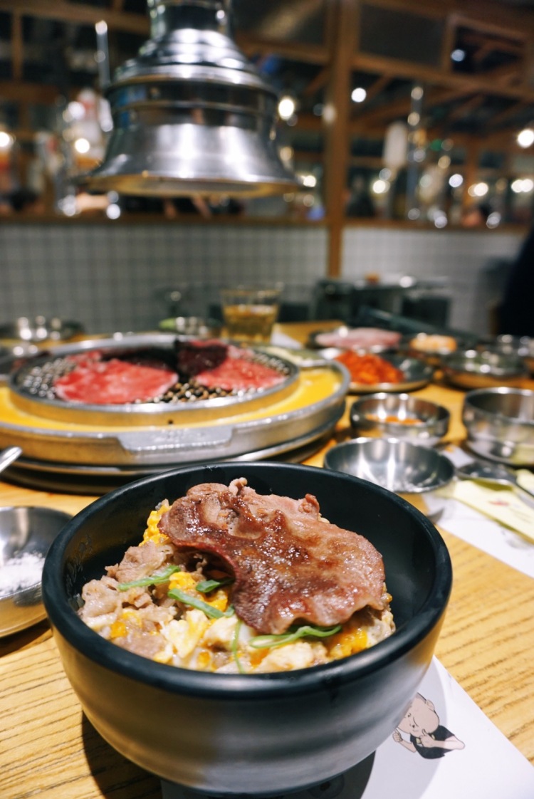 马叶--重庆市·重庆市·九龙坡区-微博-不正经美食博主  业余摄影爱好者
自己有微单  会p图
下面照片是自己平时拍的