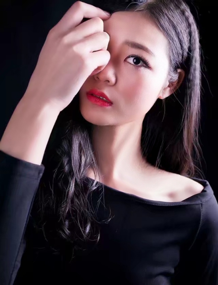 Helen-广东省·惠州市·惠城区--身高177，体重54，喜欢拍照，会p图。范围买家秀，短视频，开箱测评，实地探店