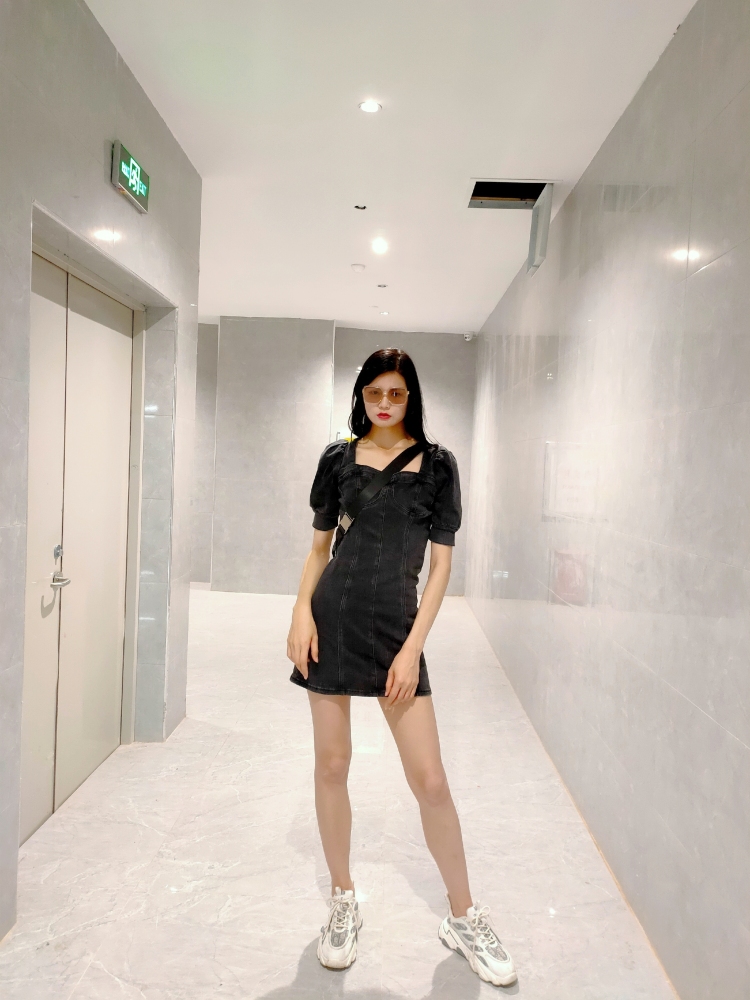 Helen-广东省·惠州市·惠城区--身高177，体重54，喜欢拍照，会p图。范围买家秀，短视频，开箱测评，实地探店