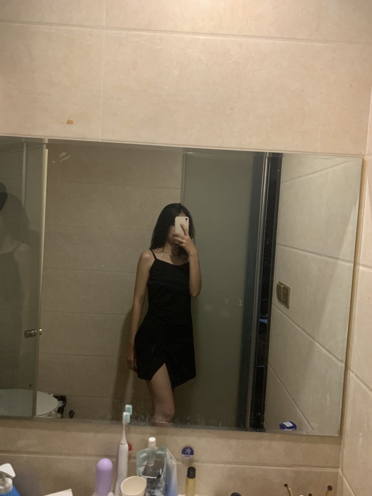 欧啦-湖北省·武汉市·汉阳区-抖音 ***-身高165体重50，想成为一名出色的模特。做过商演模特，合作范围：平面模特，带货测评，拍短视频，其他也行