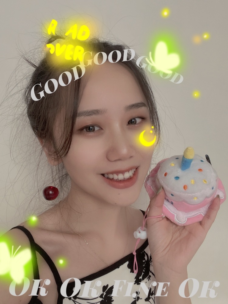 酒井崎-云南省·大理白族自治州·大理市-抖音 ***-接单范围:商品寄拍(可包含服装、饰品)短视频创作;本人是一名设计师 审美能力较强 P图好看 会拍照 喜欢探店打卡与美食 颜值在线