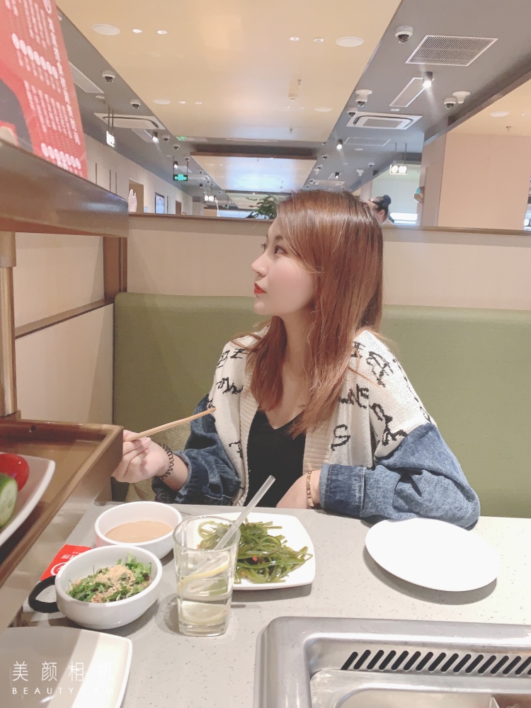 Originally-广东省·广州市·海珠区-抖音搜索 4307977 -接女装，网拍，买家秀 各种风格 包包，鞋子等，有合作的请联系我，