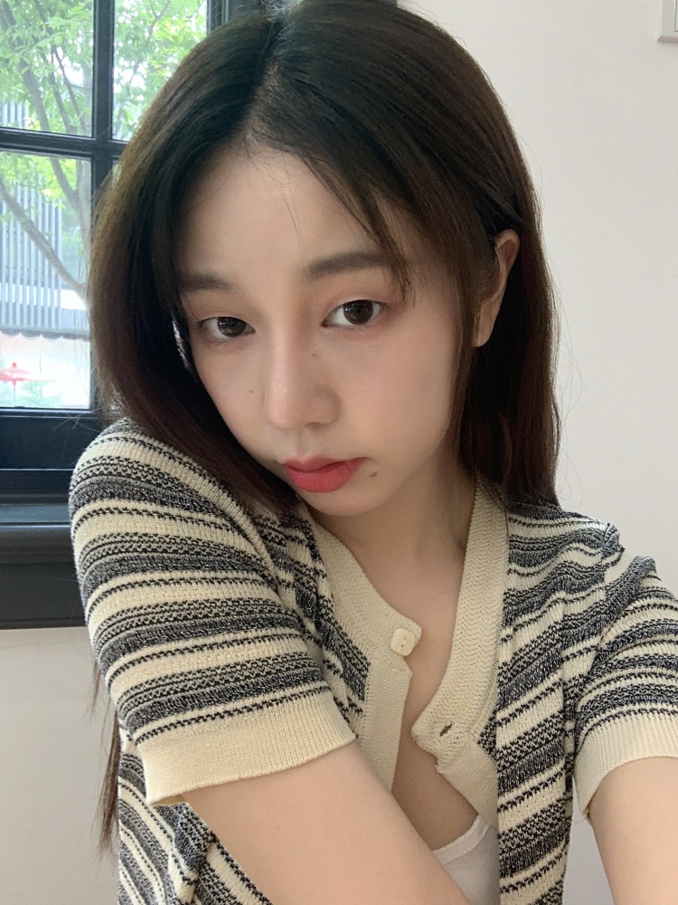 七七一五-上海市·上海市·浦东新区-抖音 *** 微博 ins-可接淘宝拍摄寄拍送拍 平面约拍及各类线下活动
168cm/52kg 风格都可 私房❌ 费用私
📍上海(临近城市也可约拍)
