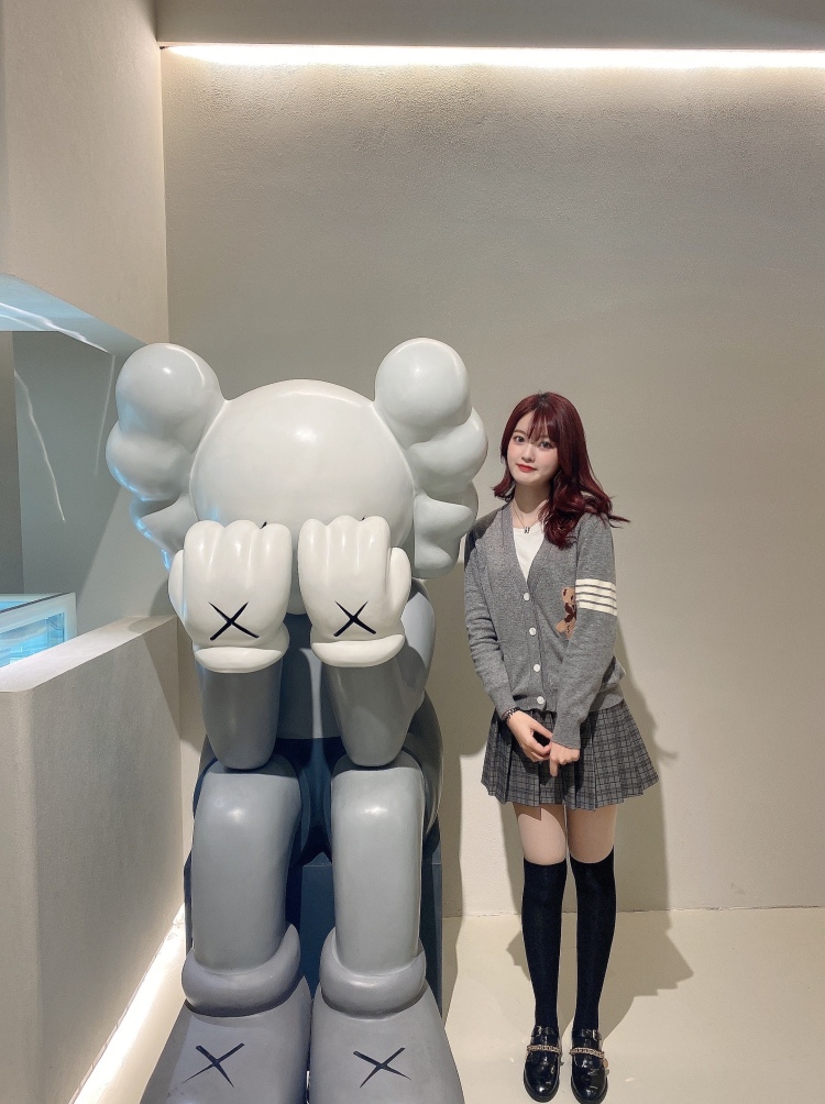 mina-q-福建省·福州市·福清市-抖音-之前做过实体店拍版模特  之前从事也是服装行业 有一定的审美搭配基础 风格不会太局限 主甜美为主 休闲 韩系 辣妹也可 不接暴露  会短视频剪辑 可接买家秀  寄拍 详情页拍摄 价格可以商议  探店打
