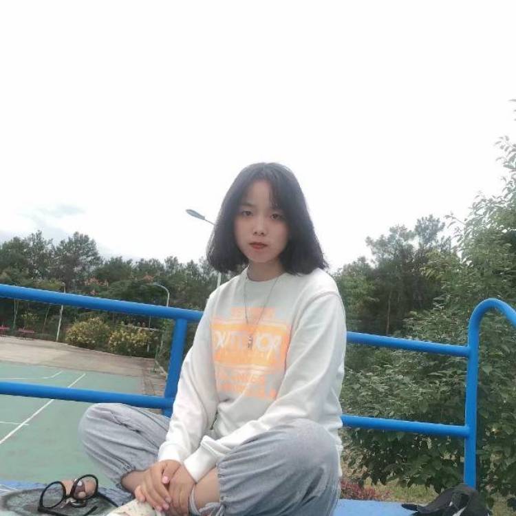 2018-四川省·绵阳市·涪城区-***抖音-特长:拍照
职业:学生
身高:160
体重:112
没有风格限制
买家秀,短视频viog创作,开箱视频
