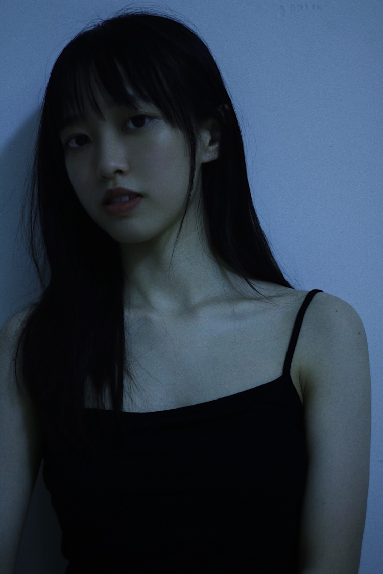 🔵-广东省·深圳市·龙岗区--接衣服买家秀，种草笔记推广。会拍照会p图出图快，在***有几百粉丝，希望大家互助互赢，金主爸爸请看我～！
