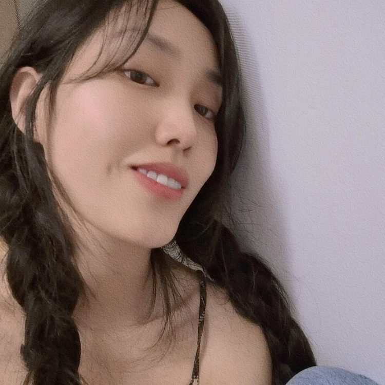 梨涡菇娘🔆-陕西省·西安市·雁塔区-抖音 微博 ***-新人 可接寄拍网拍送拍 服饰类 饰品类 会穿搭会拍照会p图
身高166
体重86