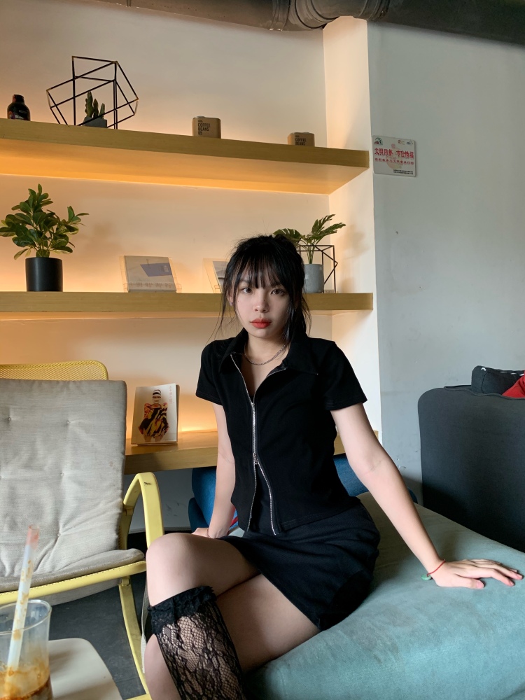 º-º-广东省·东莞市·黄江镇--我的特长是舞蹈音乐,才艺是舞蹈,我是学生,兴趣爱好是穿搭、舞蹈、音乐、拍照,梦想是能做一名穿搭拍照博主,接单服务范围是买家秀、短视频推广、短视频创作、种草笔记软文创作及发布、探店打卡等