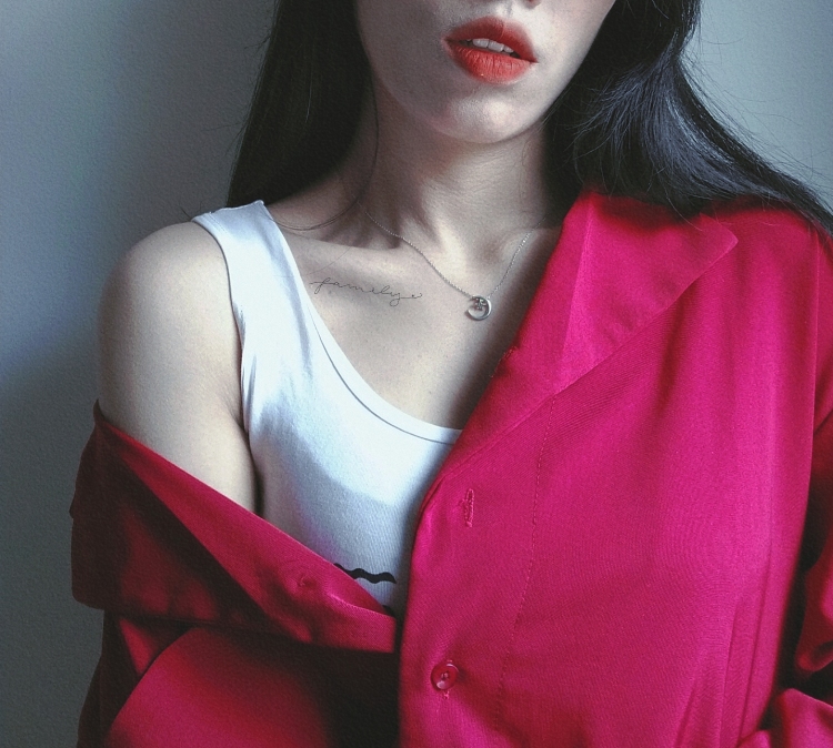 神经蛙-广东省·东莞市·南城街道-抖音,快手,***-擅长拍照p图,可接买家秀,送拍寄拍(服装,耳饰,项链),望能长期合作,认真对待每一次合作机会!