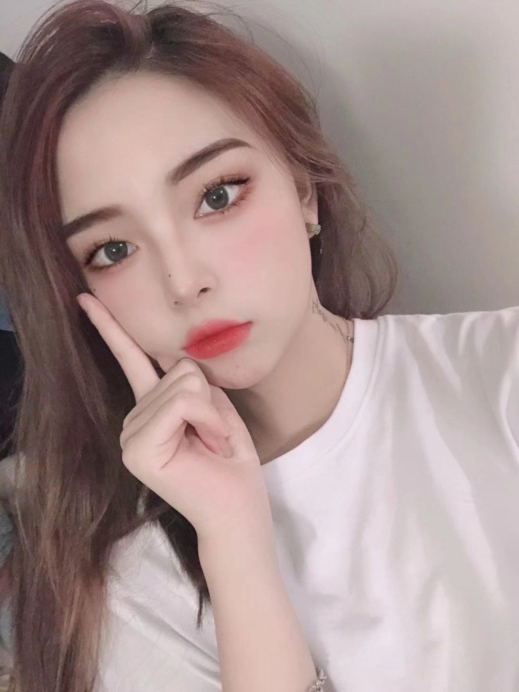 Marnie-广东省·东莞市·塘厦镇--接寄拍 买家秀 风格不定 都可以
身高 162体重89
蹲诚信商家 (抖音有作品可看)