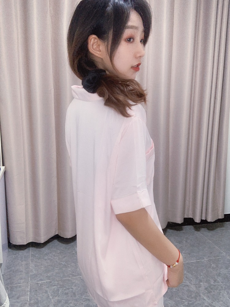 雨妹K-四川省·眉山市·彭山区-抖音 *** 微博 -接寄拍买家秀～美妆饰品服饰鞋子都可接
出图快好沟通，会修图爱拍照