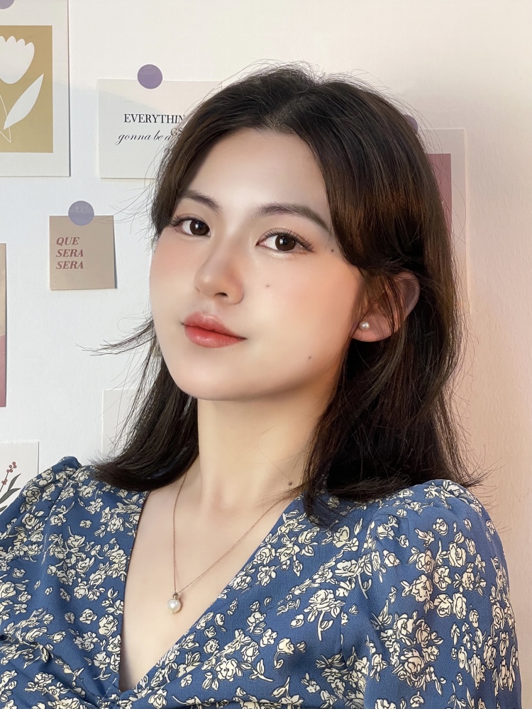 一只吴-云南省·大理白族自治州·大理市--接美瞳、美妆、饰品
风格多变：轻欧美 韩风 纯欲皆可。
相机拍摄、高清图、出图快。
人美事少，价格🉑️商量。