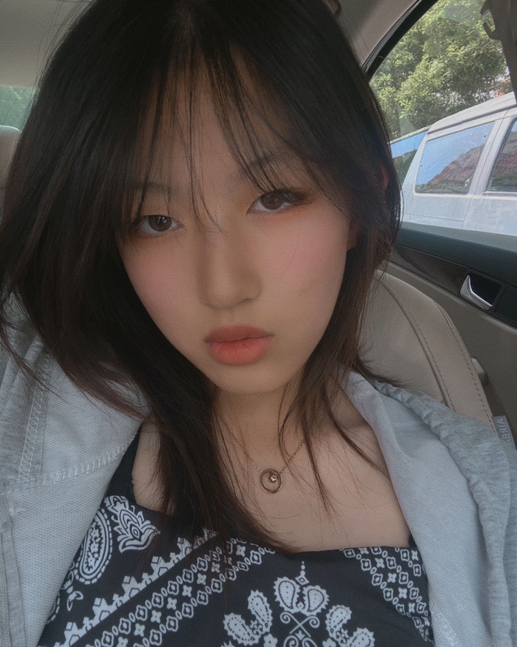 Q.ℑ-内蒙古自治区·呼和浩特市·赛罕区-***抖音快手-舞蹈生，长相可爱清纯，有校园感，出图快，接受重拍，可拍室外
最好是服装类，送拍寄拍的可，不接尺度大的