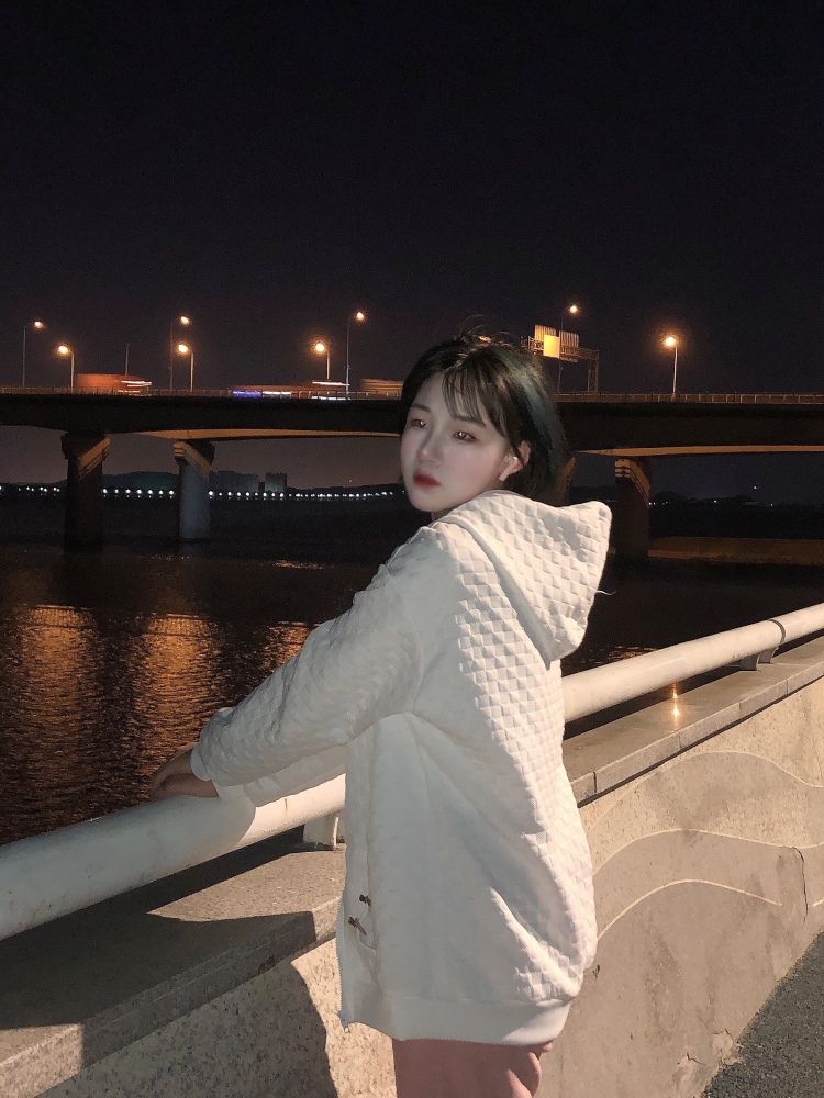 ·-浙江省·杭州市·余杭区-快手-身高162体重93，🉑️开箱测评种草，买家秀衣服鞋子包包饰品化妆品…等等都🉑️